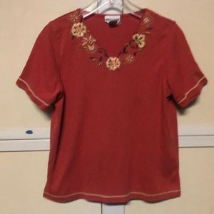 #1212 Alfred Dunner Petite  Embroidered short sleeve beaded floral shirt PM